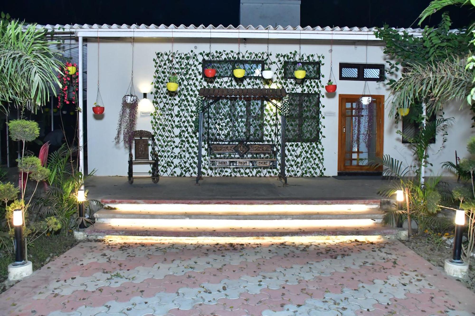 Gc Farms Villa Ayodhya Exterior photo